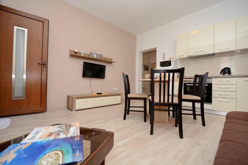 זאדאר Premium Apartment Vicky מראה חיצוני תמונה